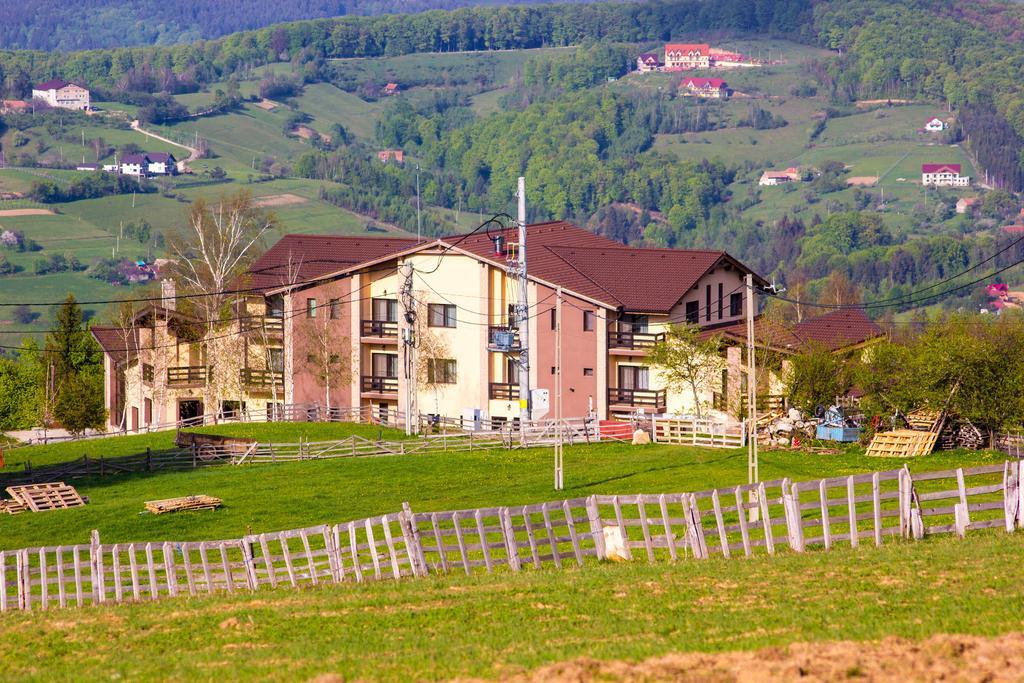 Pensiunea Poiana Viselor Poiana Mărului Exteriér fotografie