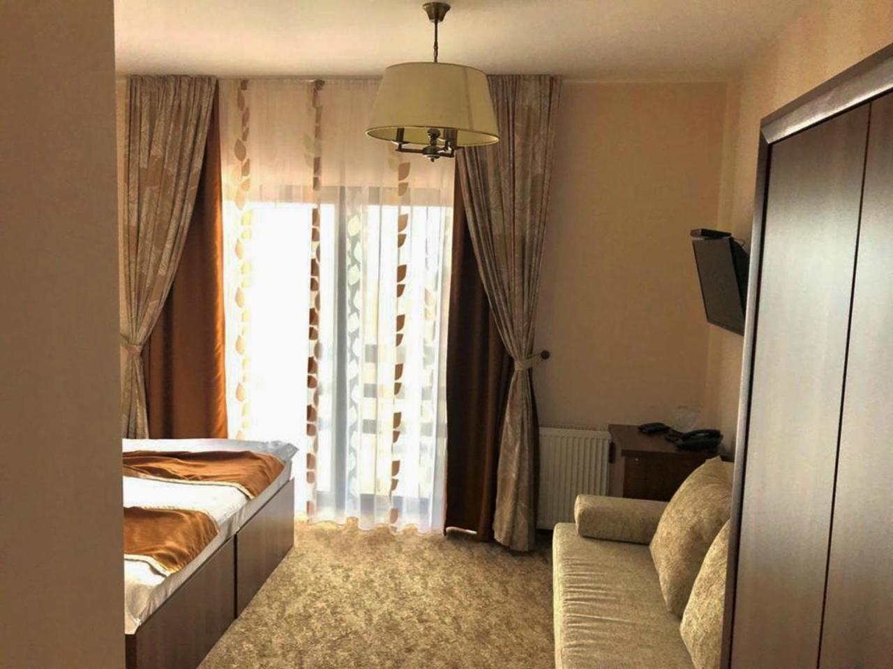 Pensiunea Poiana Viselor Poiana Mărului Exteriér fotografie